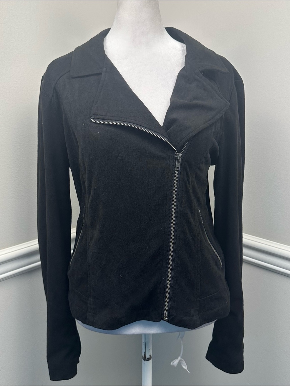 cupcakes & cashmere Black Asymmetrical Zip Faux Suede Bomber Jacket M